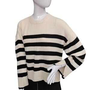 Cloth Sweater Top Beige with Black Stripes Medium Long Sleeve Pullover Crewneck